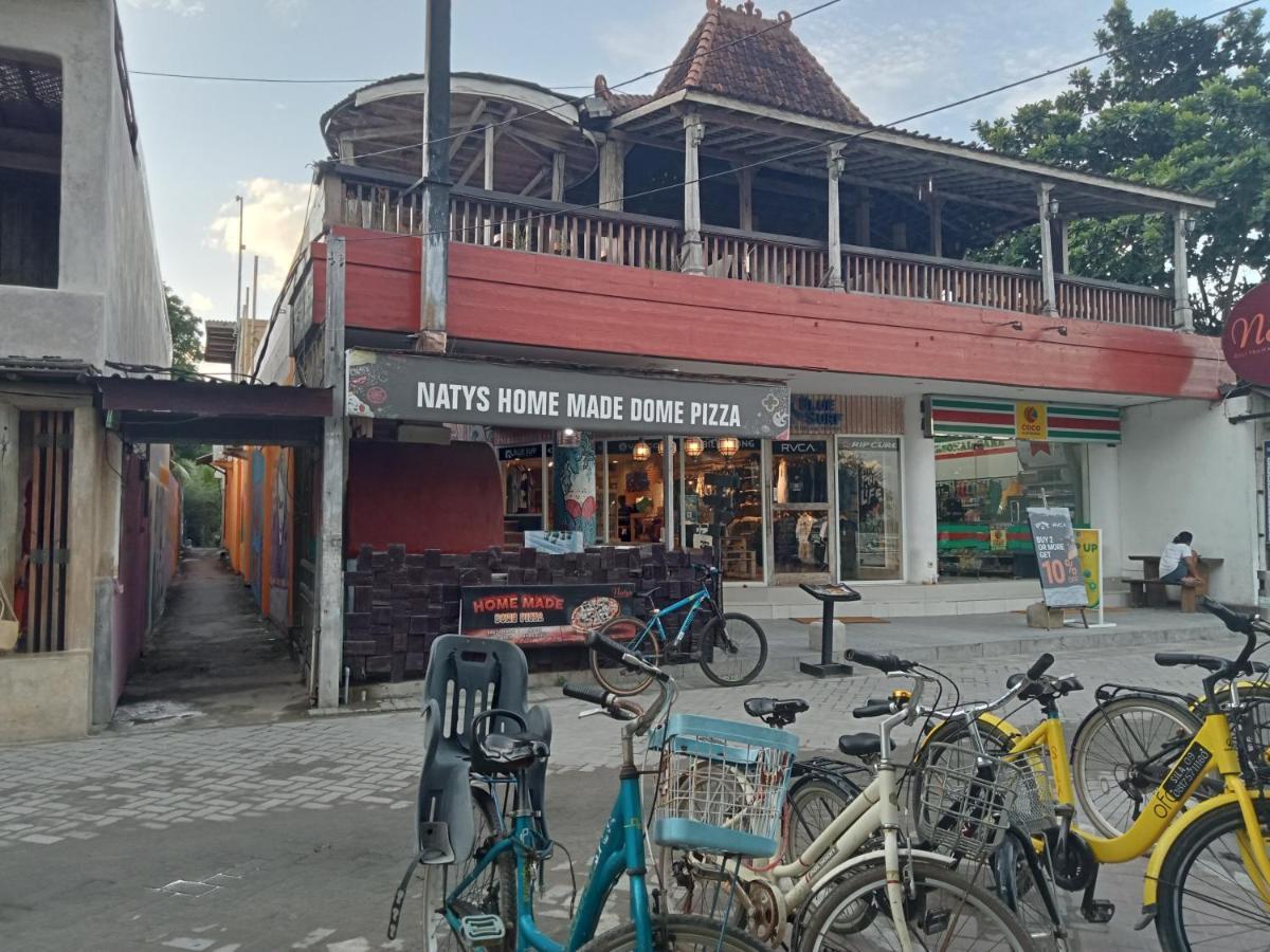 Homestay Lucu 2 길리트라왕안 외부 사진