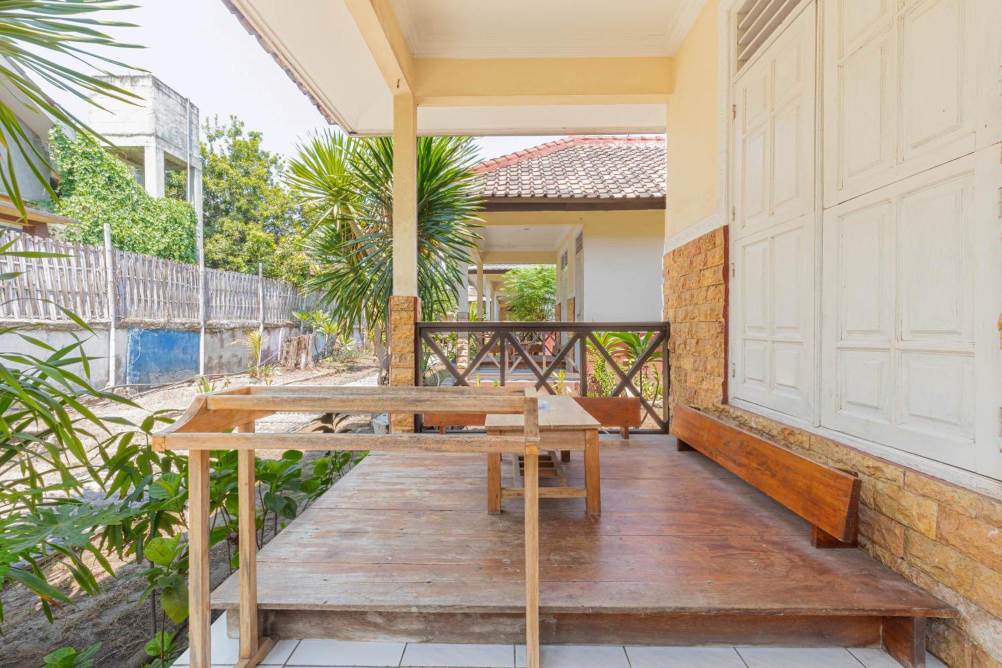 Homestay Lucu 2 길리트라왕안 외부 사진